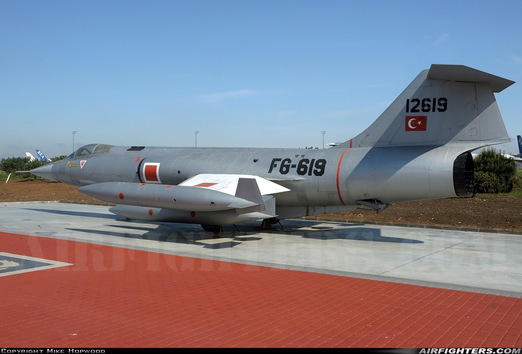 Türkiye - Air Force Lockheed F-104G Starfighter 12619 at Istanbul - Ataturk (Yesilkoy) (IST / LTBA), Türkiye
