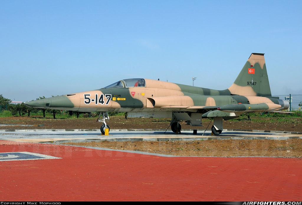 Türkiye - Air Force Northrop RF-5A Freedom Fighter 69-7147 at Istanbul - Ataturk (Yesilkoy) (IST / LTBA), Türkiye