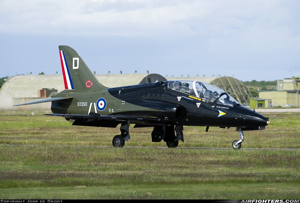 UK - Air Force British Aerospace Hawk T.1A XX350 at Lossiemouth (LMO / EGQS), UK