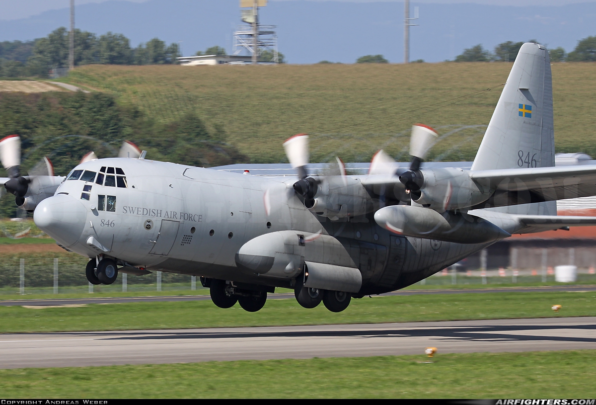 Sweden - Air Force Lockheed Tp-84 Hercules (C-130H / L-382) 84006 at Payerne (LSMP), Switzerland