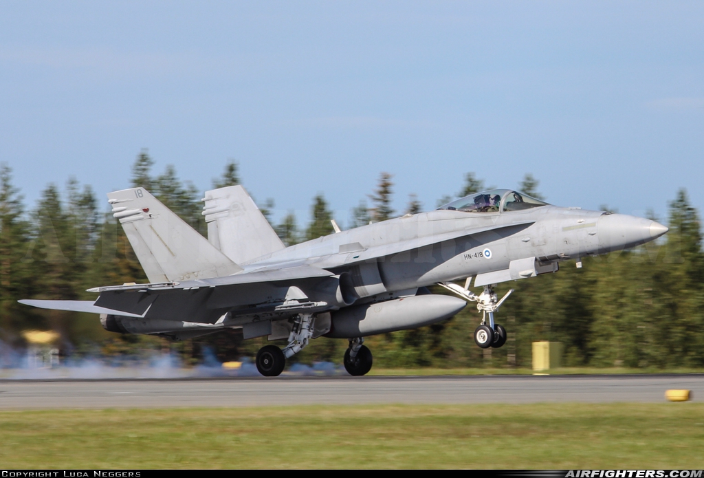 Finland - Air Force McDonnell Douglas F/A-18C Hornet HN-418 at Rovaniemi (RVN / EFRO), Finland
