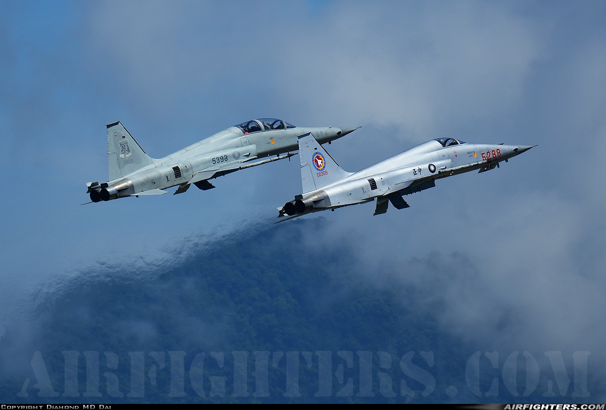 Taiwan - Air Force Northrop F-5E Tiger II 5288 at Taitung - Chihhang (RCQS), Taiwan