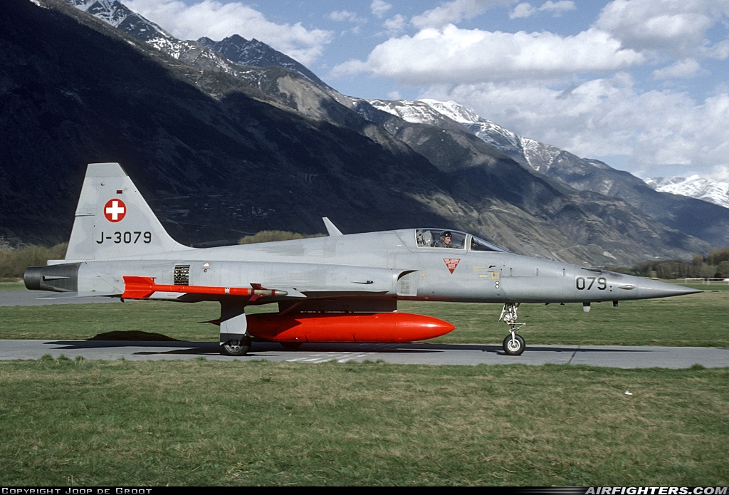 Switzerland - Air Force Northrop F-5E Tiger II J-3079 at Turtman (LSMJ), Switzerland