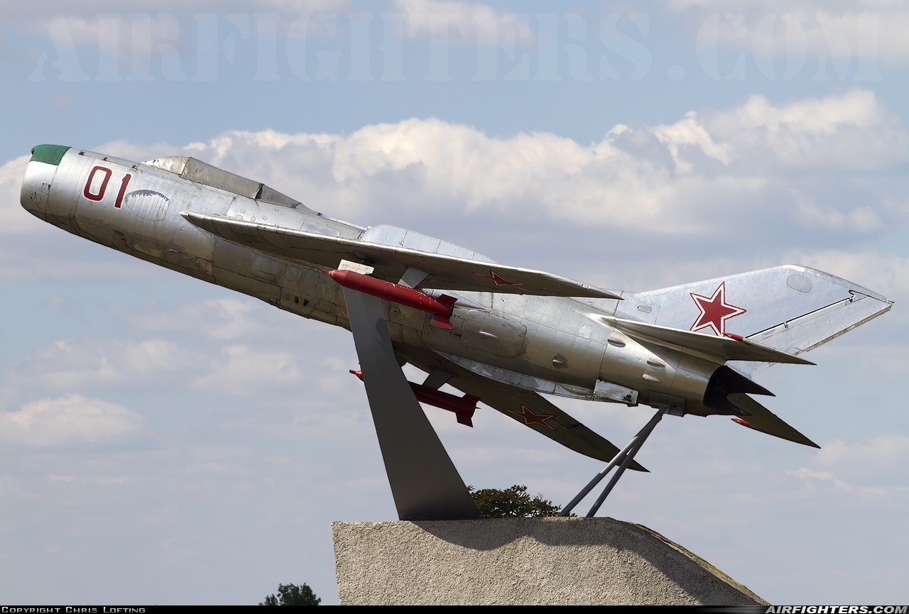 Russia - Air Force Mikoyan-Gurevich MiG-19PM  at Nikolayev - (NLV / UKON), Ukraine