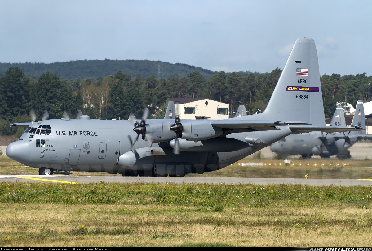 USA - Air Force Lockheed C-130H Hercules (L-382) 92-3284 at Ramstein (- Landstuhl) (RMS / ETAR), Germany