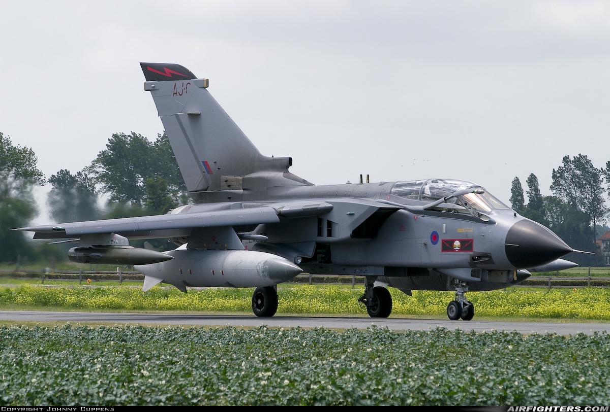 UK - Air Force Panavia Tornado GR4 ZA556 at Koksijde (EBFN), Belgium