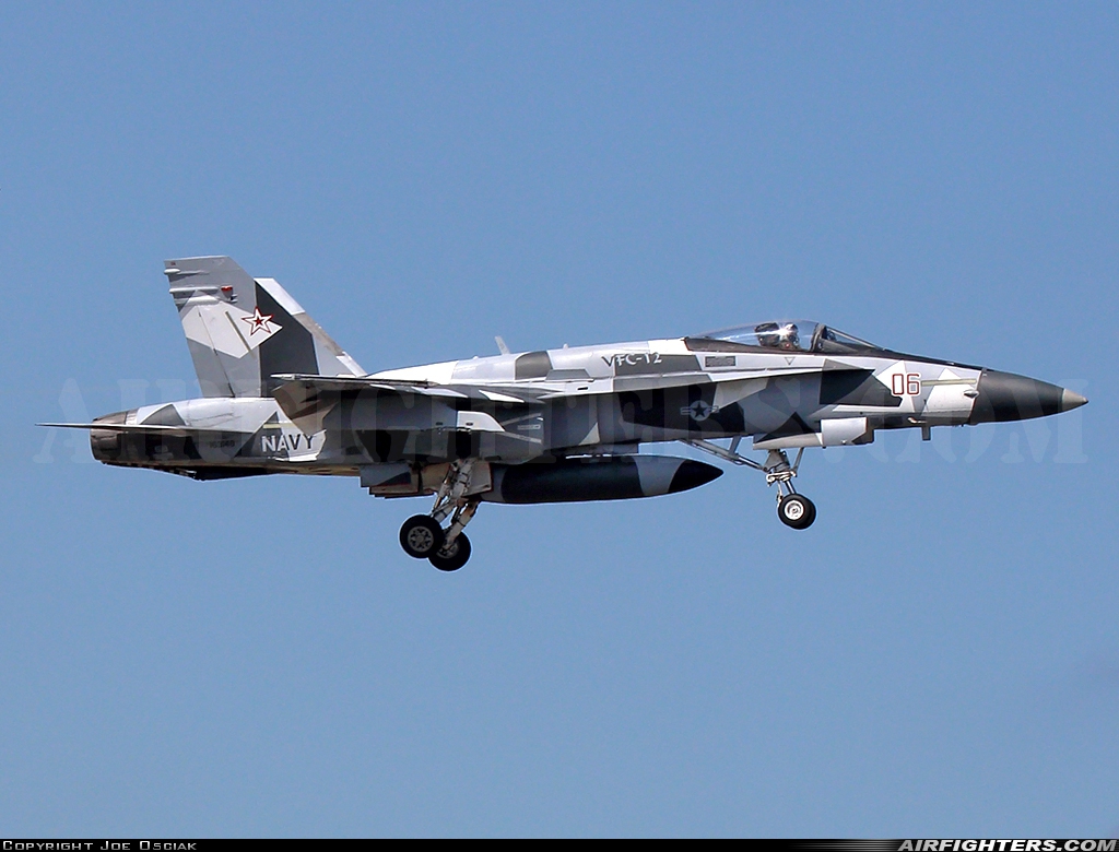USA - Navy McDonnell Douglas F/A-18A+ Hornet 163148 at Virginia Beach - Oceana NAS / Apollo Soucek Field (NTU / KNTU), USA