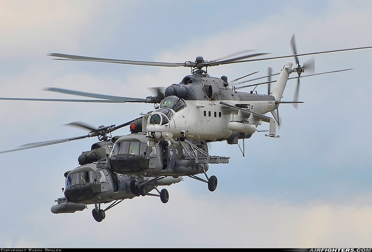 Czech Republic - Air Force Mil Mi-35 (Mi-24V) 3370 at Ostrava - Mosnov (OSR / LKMT), Czech Republic