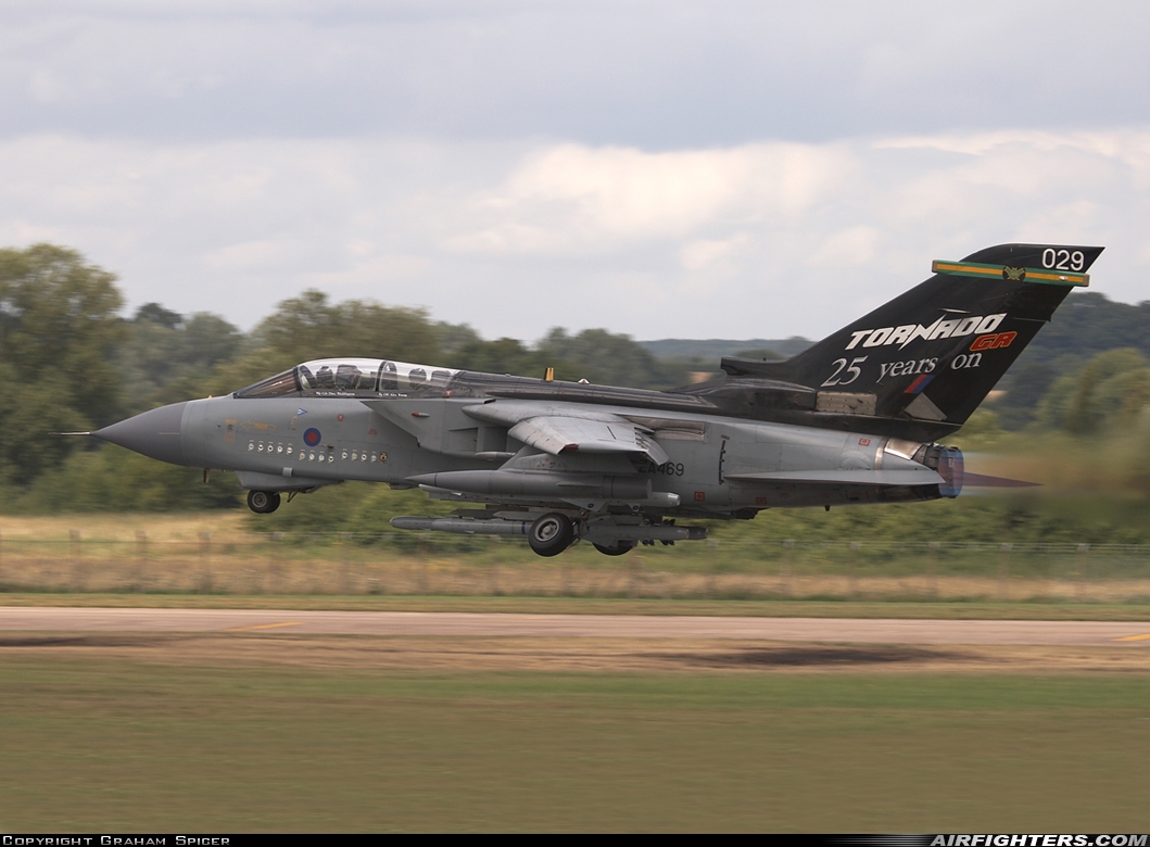 UK - Air Force Panavia Tornado GR4 ZA469 at Fairford (FFD / EGVA), UK