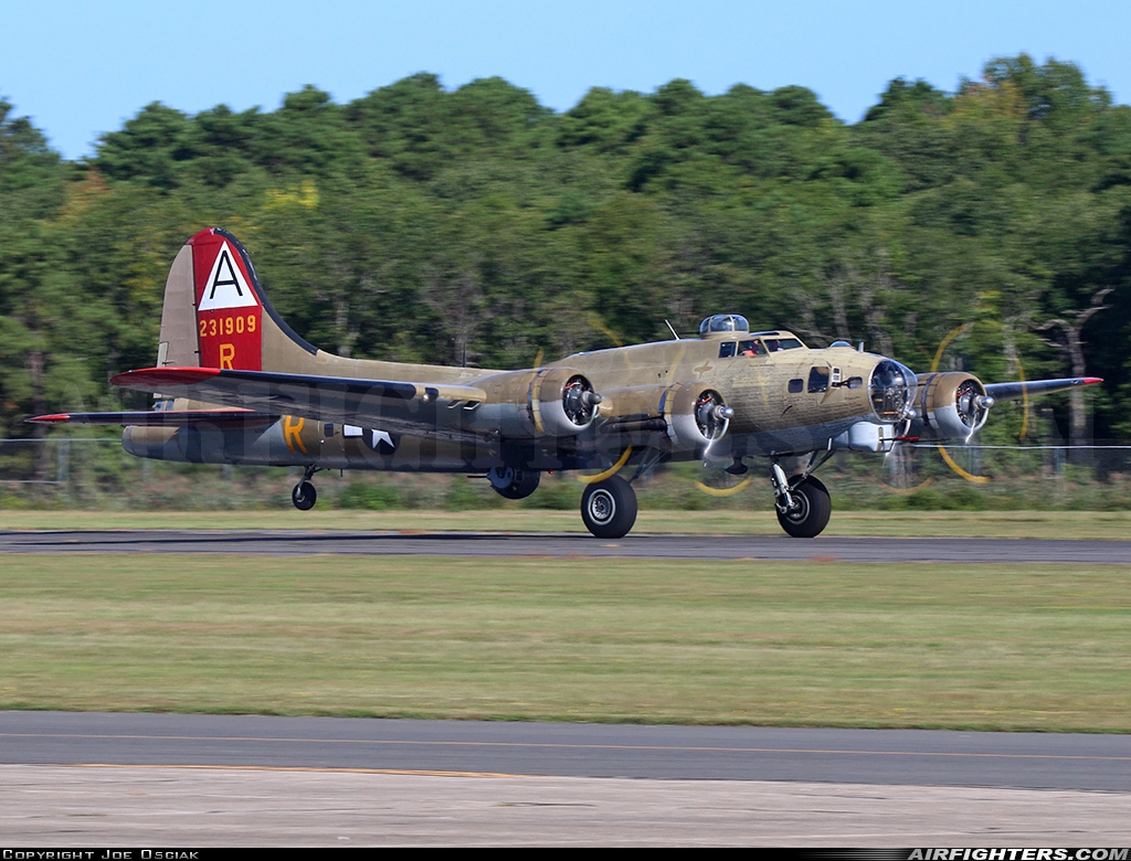 Private - Collings Foundation Boeing B-17G Flying Fortress (299P) NL93012 at Wildwood-Cape May Airport (KWWD), USA