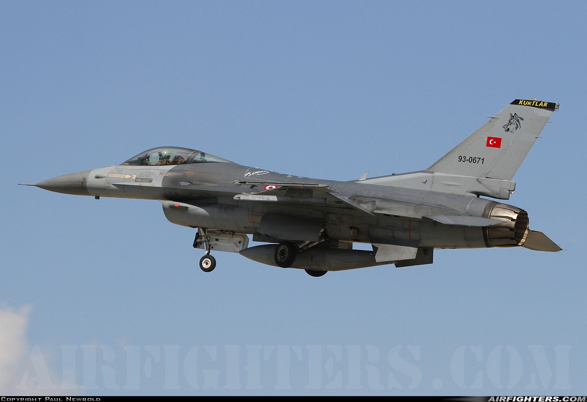 Türkiye - Air Force General Dynamics F-16C Fighting Falcon 93-0671 at Konya (KYA / LTAN), Türkiye
