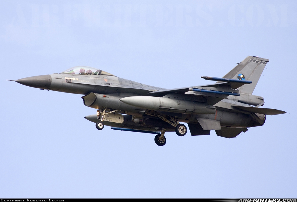 Netherlands - Air Force General Dynamics F-16AM Fighting Falcon J-006 at Ghedi (- Tenente Luigi Olivari) (LIPL), Italy