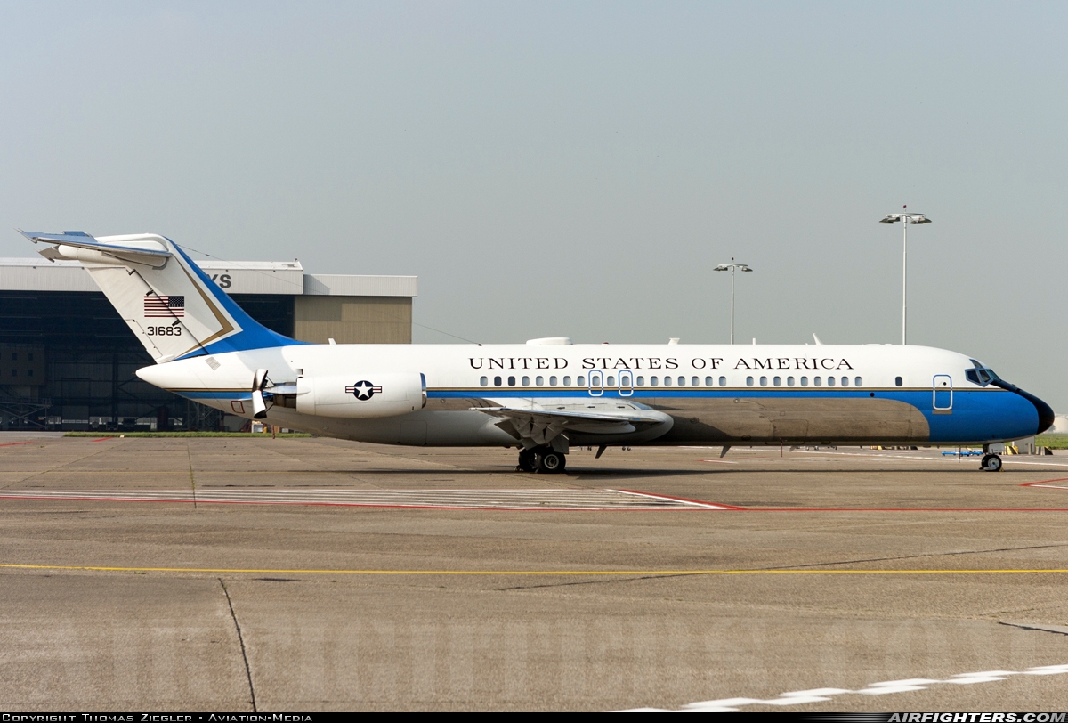 USA - Air Force McDonnell Douglas VC-9C (DC-9-32) 73-1683 at Amsterdam - Schiphol (AMS / EHAM), Netherlands