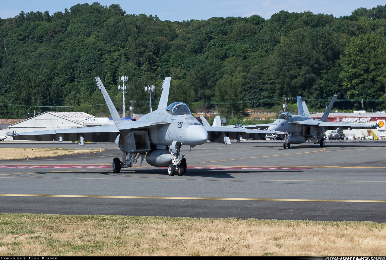USA - Navy Boeing F/A-18E Super Hornet 166440 at Seattle - Boeing Field / King County Int. (BFI / KBFI), USA
