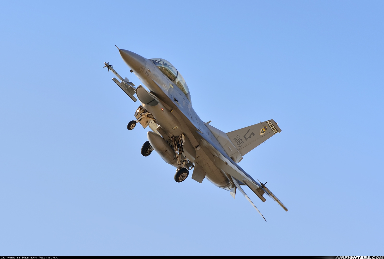 USA - Air Force General Dynamics F-16D Fighting Falcon 89-2160 at Glendale (Phoenix) - Luke AFB (LUF / KLUF), USA