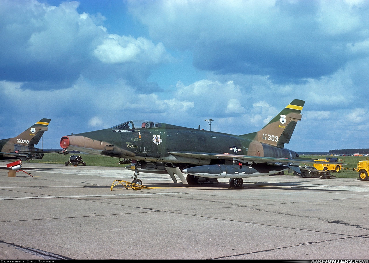 USA - Air Force North American F-100D Super Sabre 56-3303 at Lakenheath (LKZ / EGUL), UK