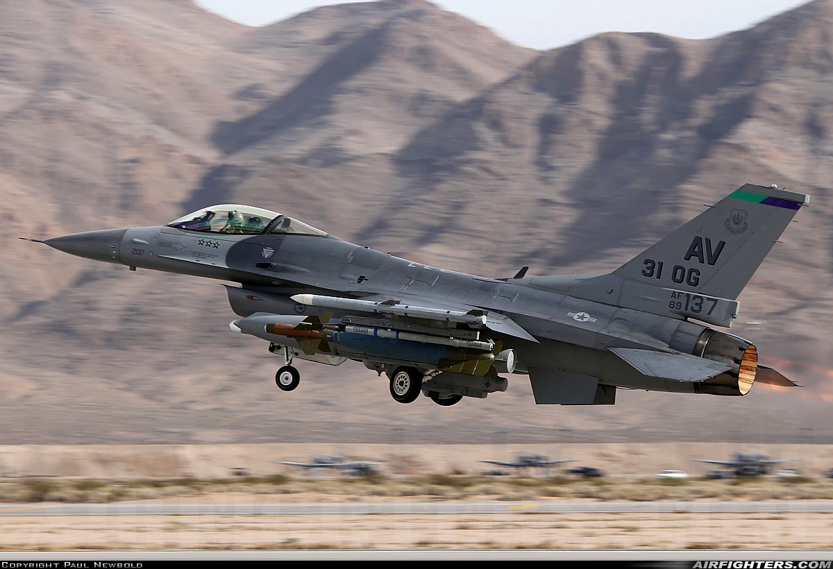 USA - Air Force General Dynamics F-16C Fighting Falcon 89-2137 at Las Vegas - Nellis AFB (LSV / KLSV), USA