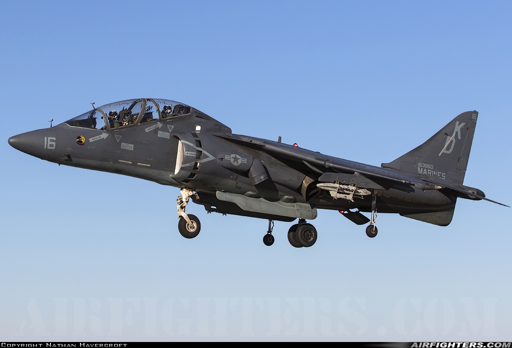 USA - Marines McDonnell Douglas TAV-8B Harrier II 163860 at El Centro - NAF (NJK / KNJK), USA