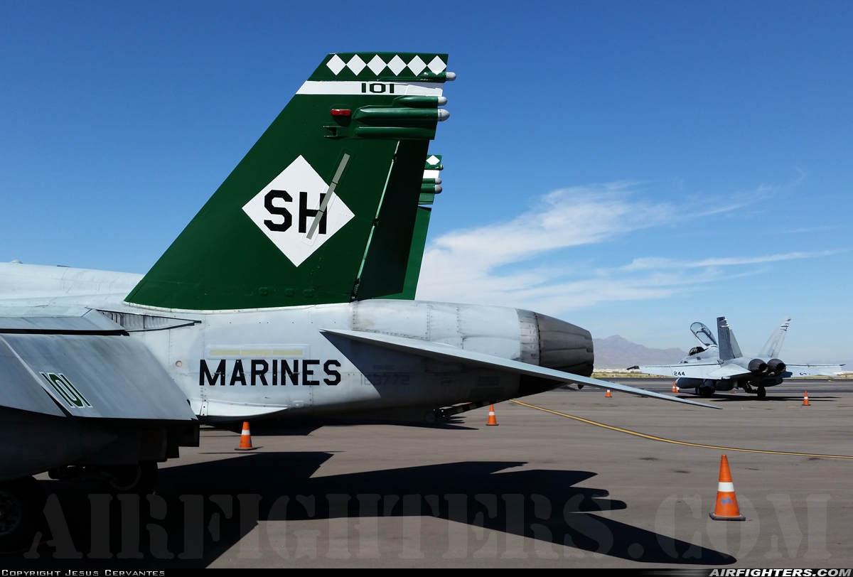 USA - Marines McDonnell Douglas F/A-18C Hornet 163772 at El Paso - Int. (ELP / KELP), USA