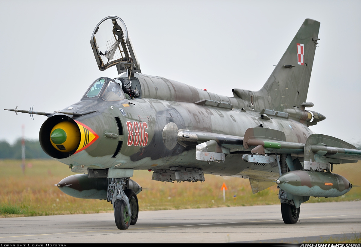 Poland - Air Force Sukhoi Su-22M4 Fitter-K 8816 at Minsk Mazowiecki (EPMM), Poland