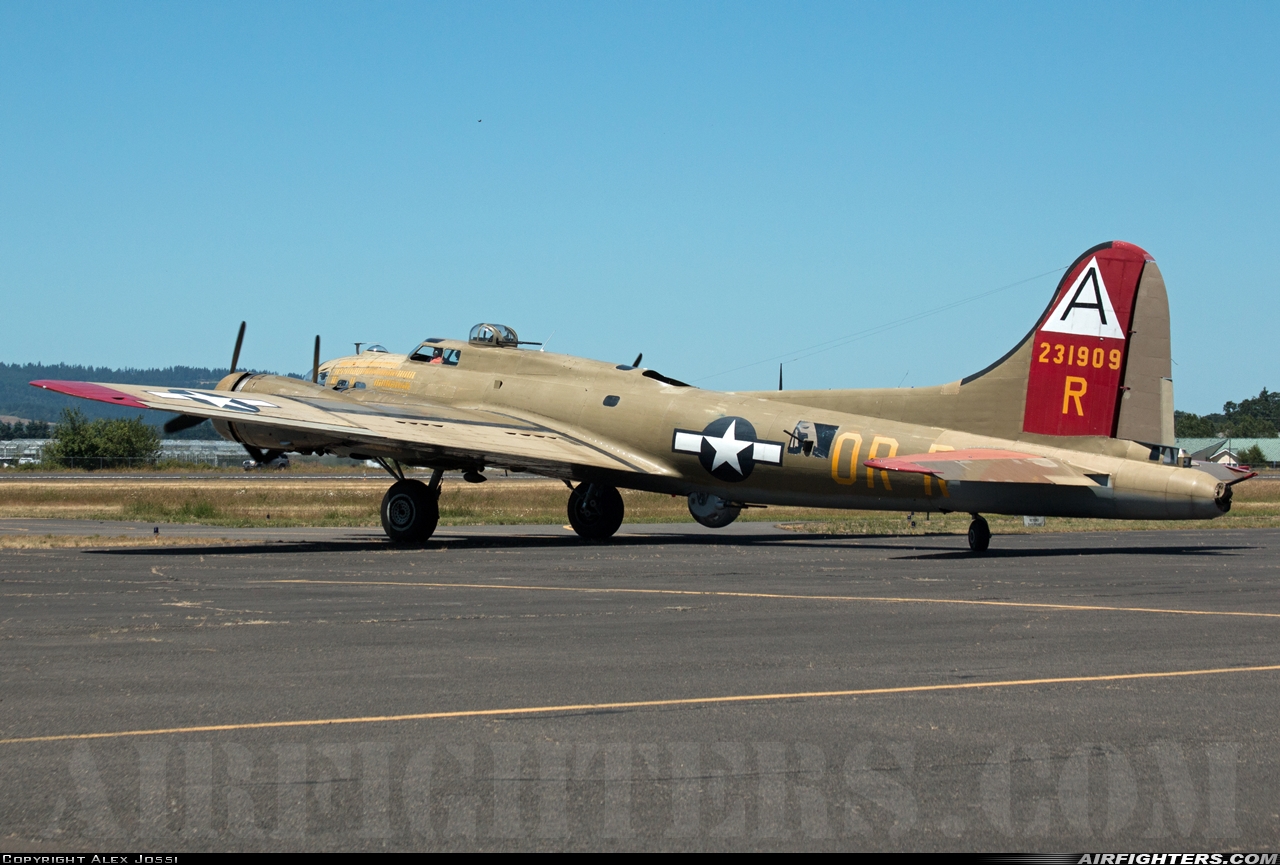 Private - Collings Foundation Boeing B-17G Flying Fortress (299P) NL93012 at Aurora - State Airport (UAO / KUAO), USA