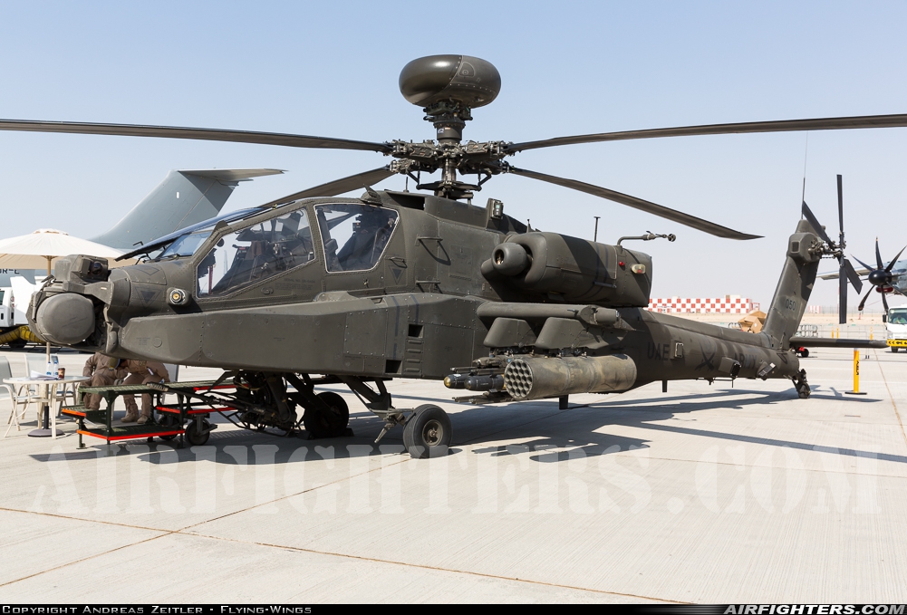 United Arab Emirates - Army McDonnell Douglas AH-64D Apache Longbow 050 at Jebel Ali (Dubai) - Al Maktoum Int. (DWC / OMDW), United Arab Emirates