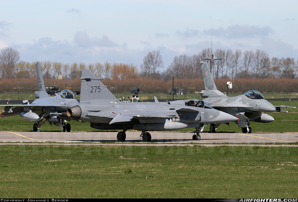 Sweden - Air Force Saab JAS-39C Gripen 39275 at Leeuwarden (LWR / EHLW), Netherlands