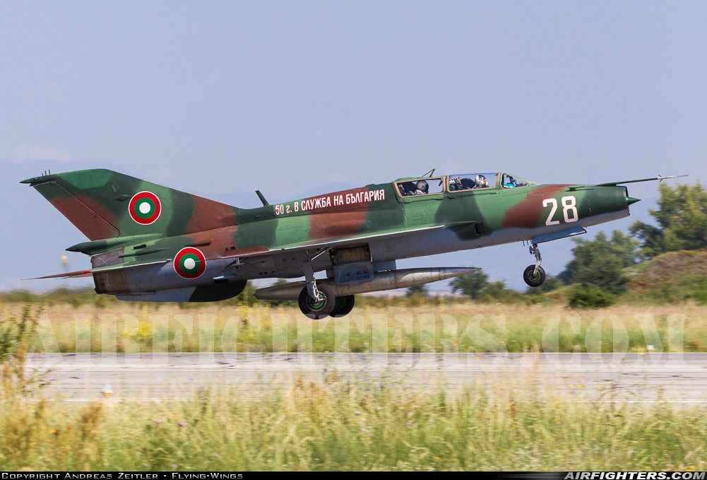 Bulgaria - Air Force Mikoyan-Gurevich MiG-21UM 28 at Graf Ignatievo (LBPG), Bulgaria