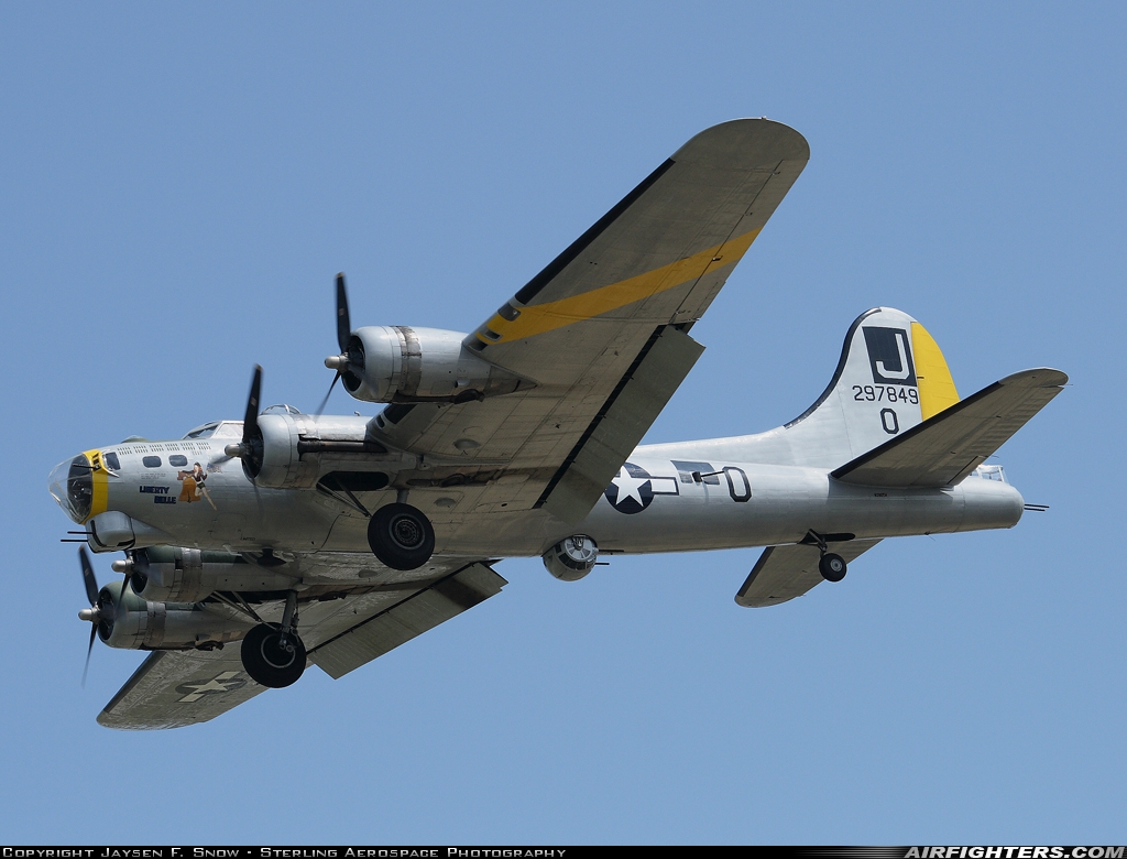 Private - Liberty Foundation Boeing B-17G Flying Fortress (299P) N390TH at Wichita - Colonel James Jabara Airport (AAO / KAAO), USA