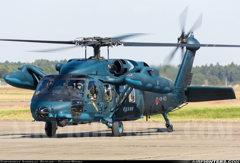 Japan - Air Force Sikorsky UH-60J Black Hawk (S-70A-12) 08-4571 at Hyakuri (RJAH), Japan
