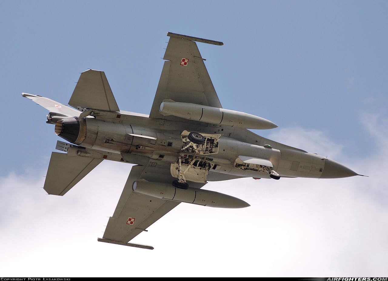 Poland - Air Force General Dynamics F-16C Fighting Falcon 4051 at Poznan / Krzesiny (EPKS), Poland