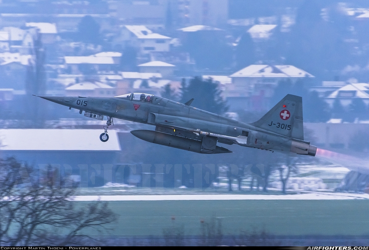 Switzerland - Air Force Northrop F-5E Tiger II J-3015 at Payerne (LSMP), Switzerland