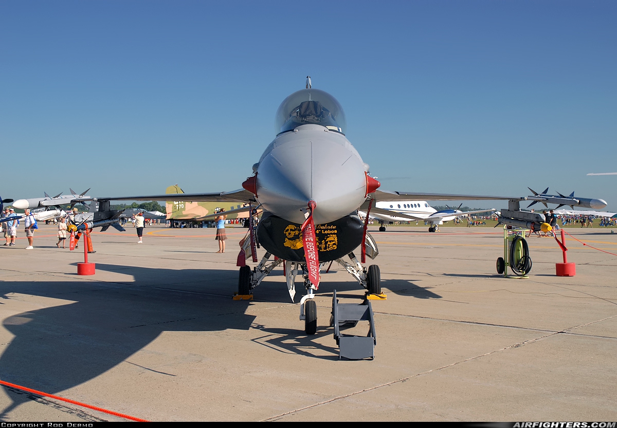 USA - Air Force General Dynamics F-16C Fighting Falcon 85-1442 at Sioux Falls - Joe Foss Field (KFSD / FSD), USA
