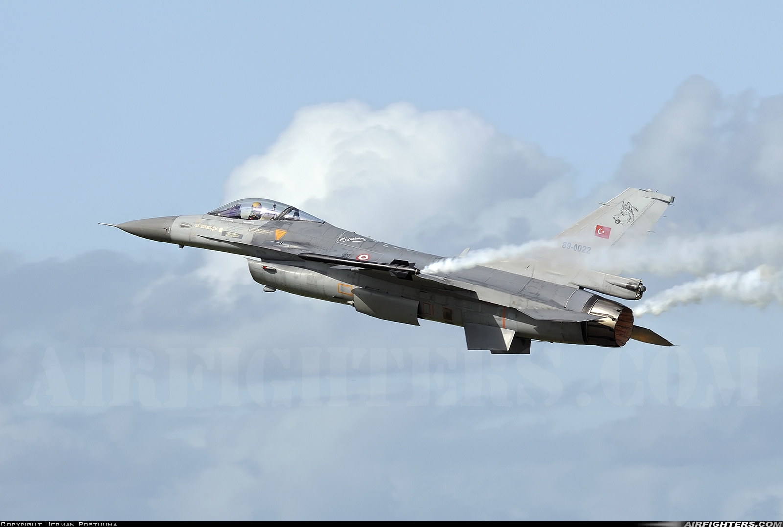 Türkiye - Air Force General Dynamics F-16C Fighting Falcon 89-0022 at Leeuwarden (LWR / EHLW), Netherlands
