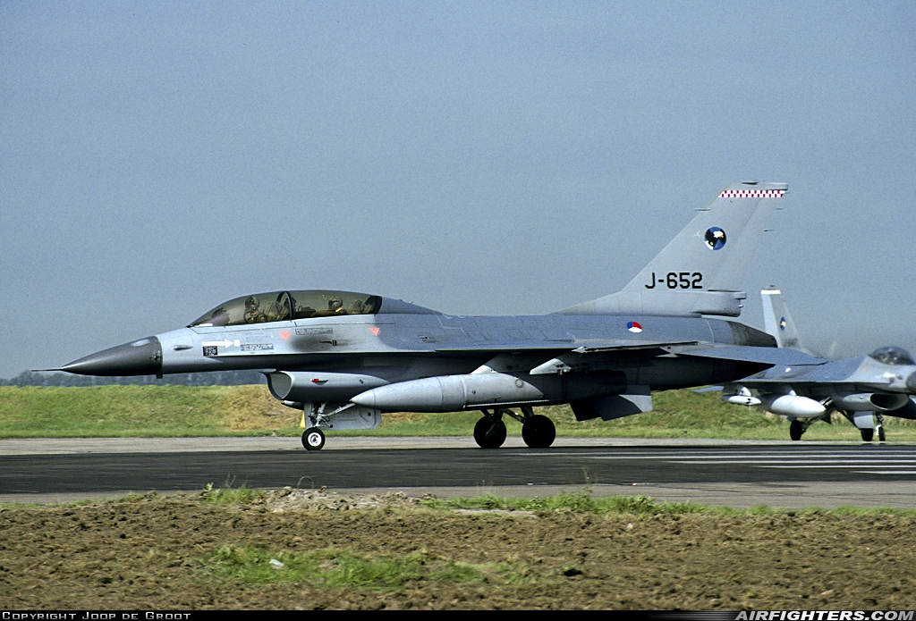 Netherlands - Air Force General Dynamics F-16B Fighting Falcon J-652 at Leeuwarden (LWR / EHLW), Netherlands