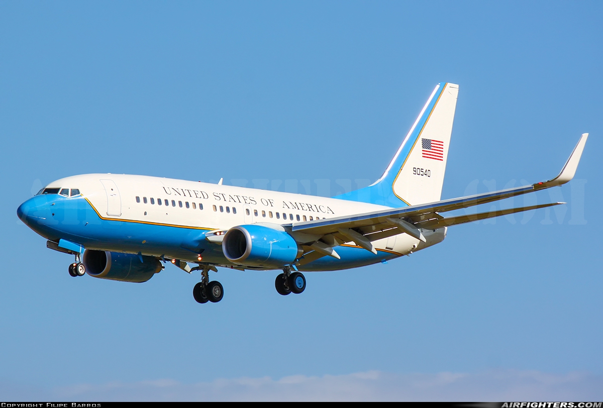 USA - Air Force Boeing C-40C (737-7CP BBJ) 09-0540 at Lisbon (- Portela de Sacavem) (LIS / LPPT), Portugal
