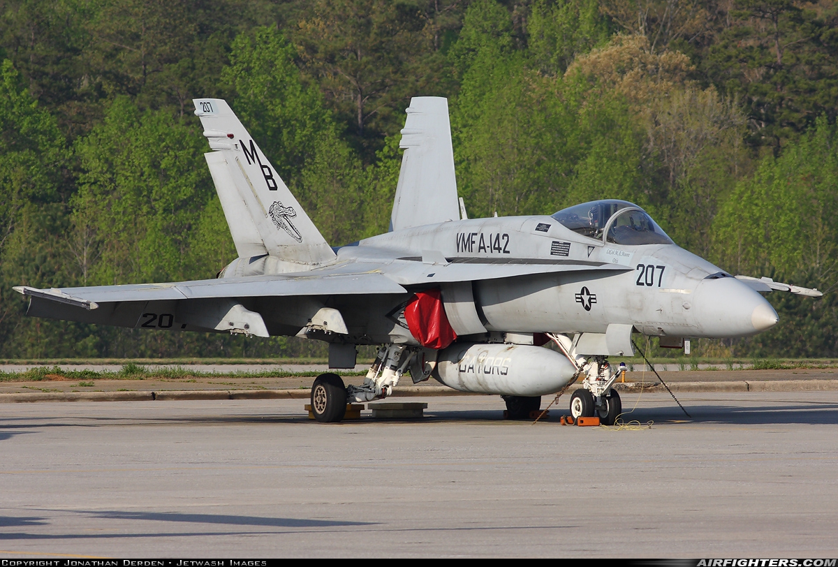USA - Marines McDonnell Douglas F/A-18A Hornet 162844 at Marietta - Dobbins ARB (Atlanta NAS) (MGE / KMGE), USA