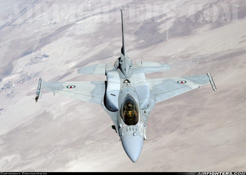 United Arab Emirates - Air Force Lockheed Martin F-16E Fighting Falcon 3056 at In Flight, United Arab Emirates