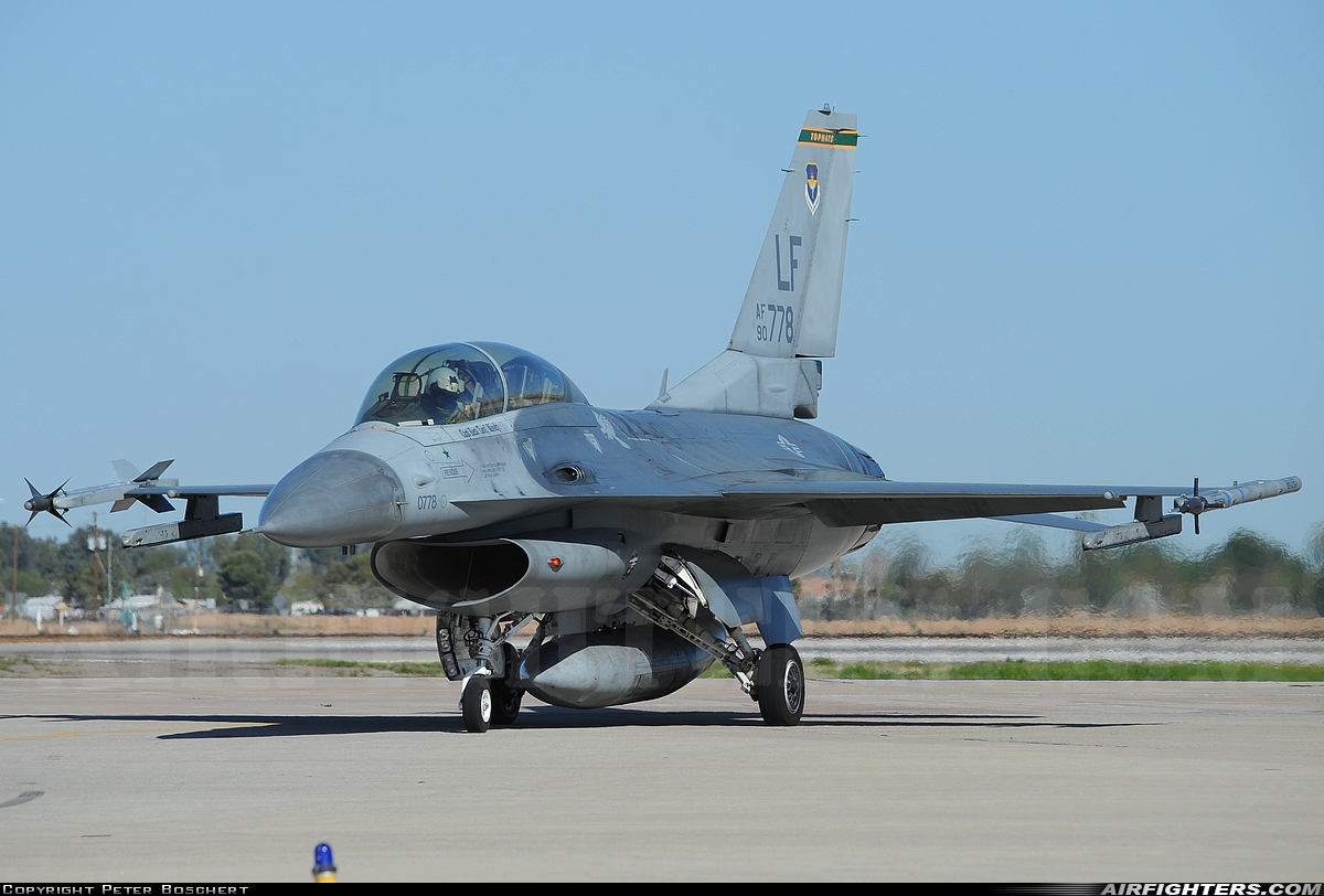 USA - Air Force General Dynamics F-16D Fighting Falcon 90-0778 at Glendale (Phoenix) - Luke AFB (LUF / KLUF), USA