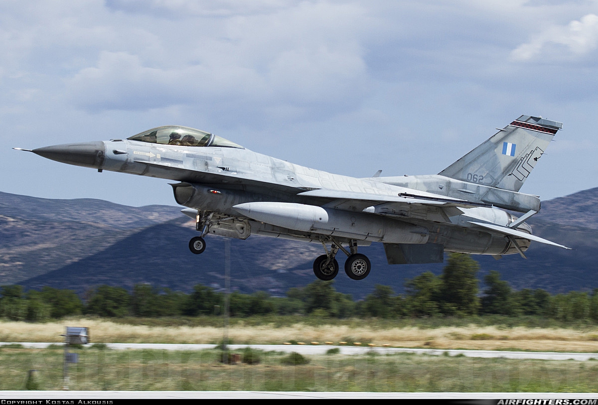 Greece - Air Force General Dynamics F-16C Fighting Falcon 062 at Nea Anghialos (VOL / LGBL), Greece