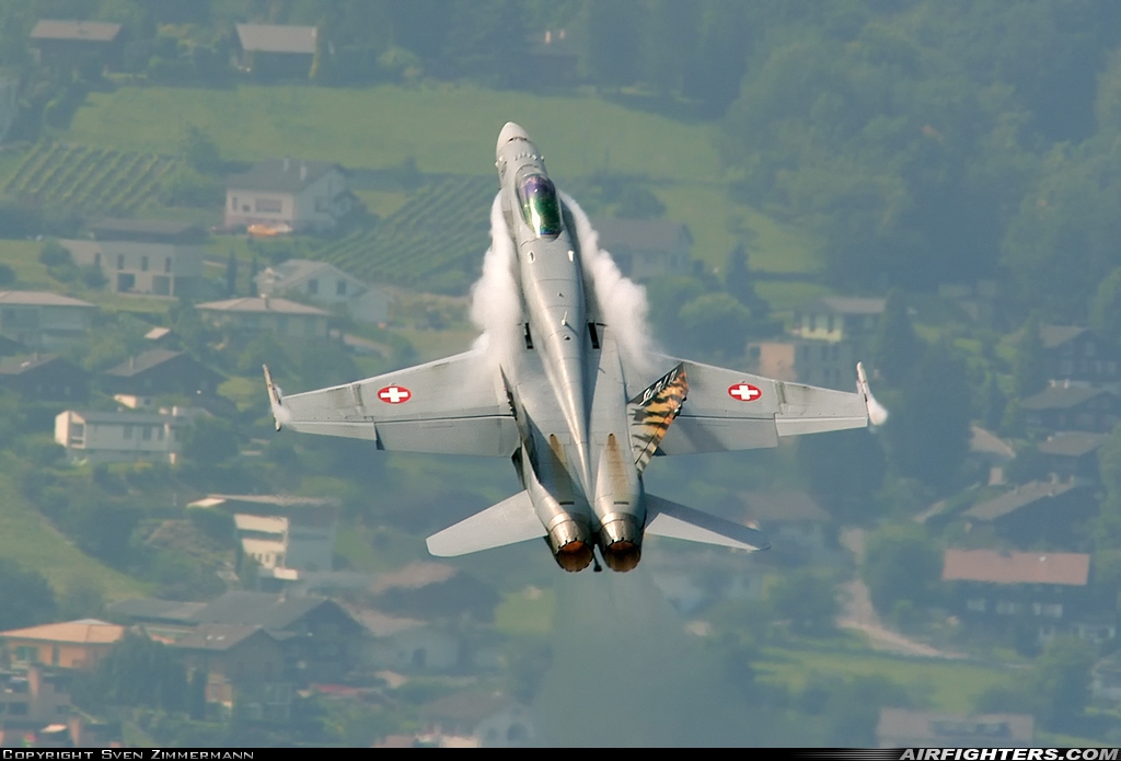 Switzerland - Air Force McDonnell Douglas F/A-18C Hornet J-5011 at Bex (LSGB), Switzerland