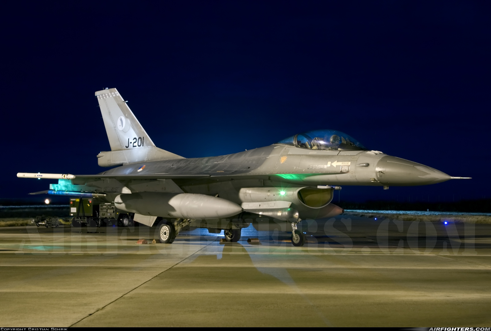 Netherlands - Air Force General Dynamics F-16AM Fighting Falcon J-201 at Kinloss (FSS / EGQK), UK
