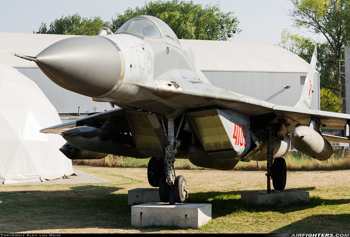 Poland - Air Force Mikoyan-Gurevich MiG-29G (9.12A) 4109 at Deblin (- Irena) (EPDE), Poland