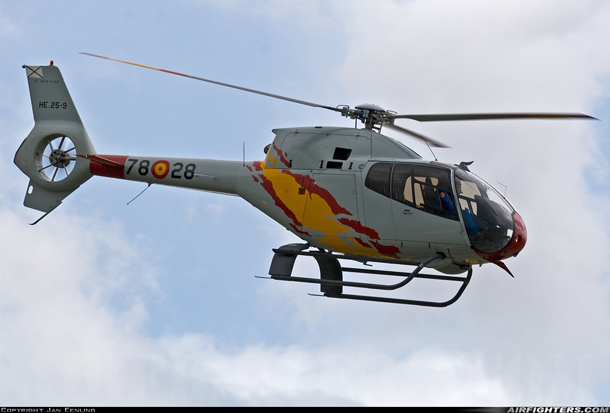 Spain - Air Force Eurocopter EC-120B Colibri HE.25-9 at Liege (- Bierset) (LGG / EBLG), Belgium