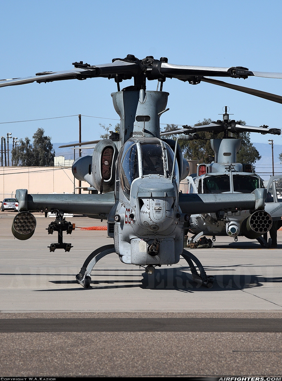USA - Marines Bell AH-1Z Viper 168520 at El Centro - NAF (NJK / KNJK), USA