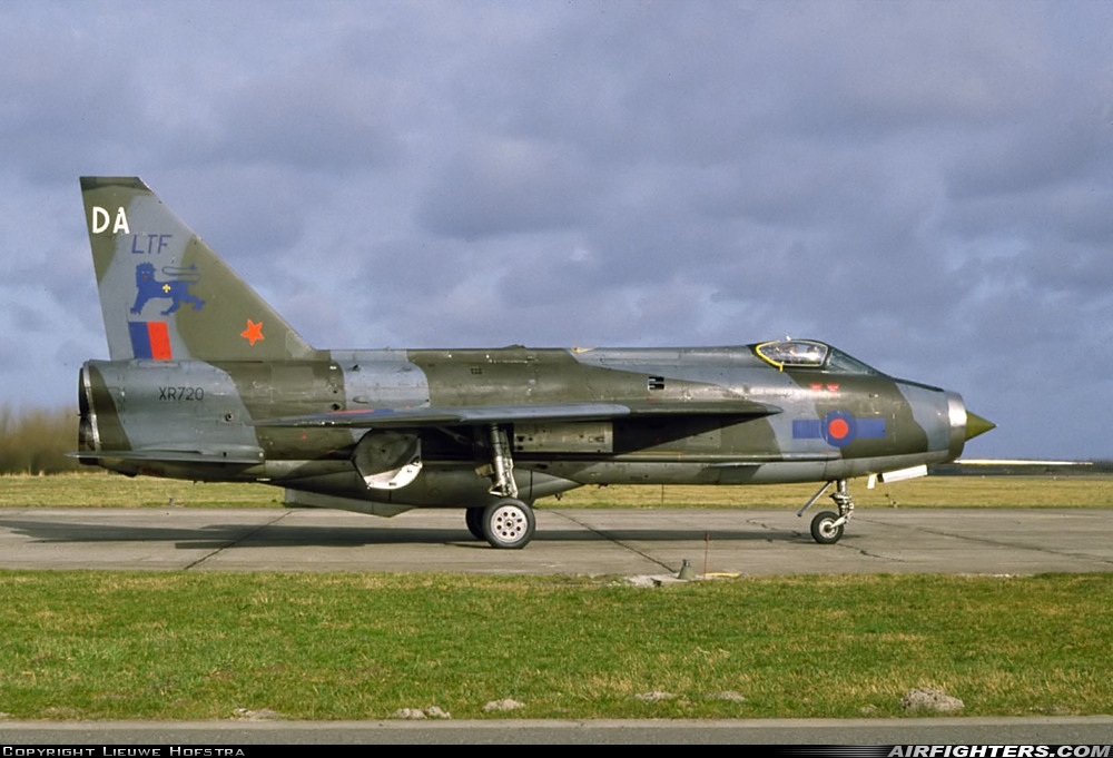 Photo ID 21047 by Lieuwe Hofstra. UK Air Force English Electric Lightning F3, XR720