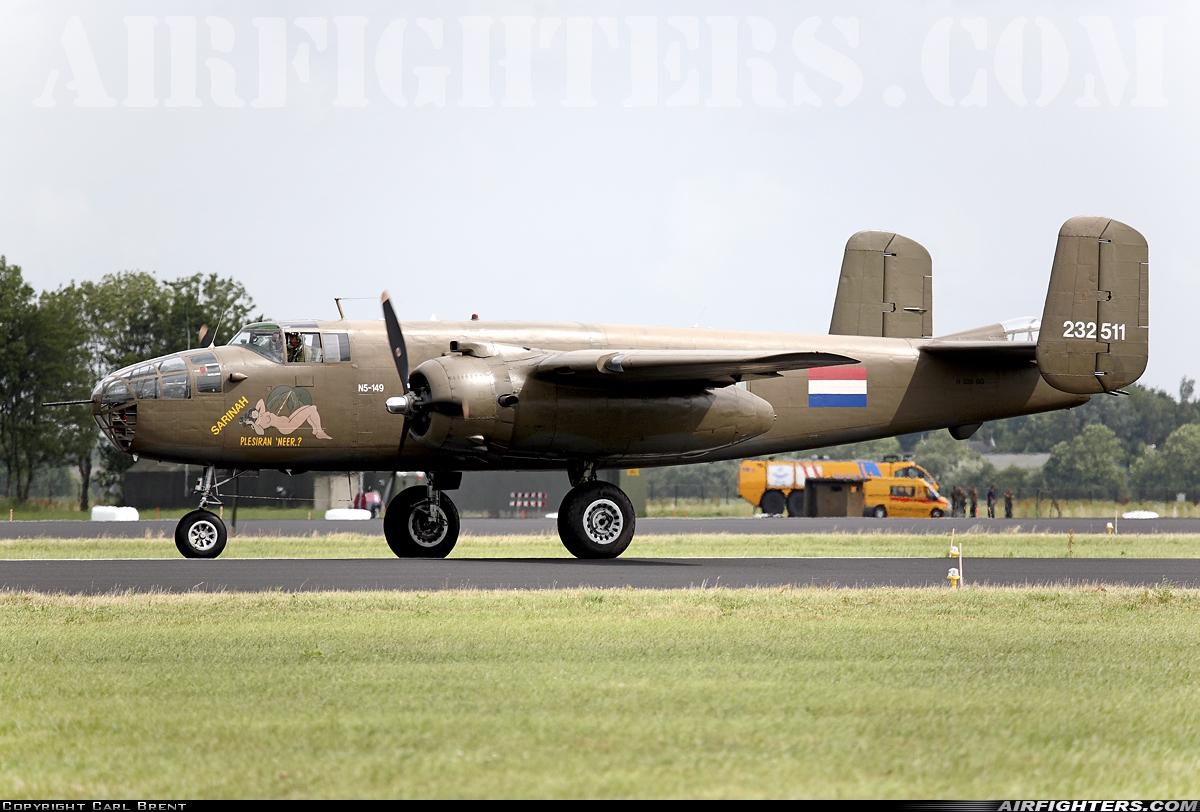 Private - Stichting Koninklijke Luchtmacht Historische Vlucht North American B-25N Mitchell N320SQ at Leeuwarden (LWR / EHLW), Netherlands