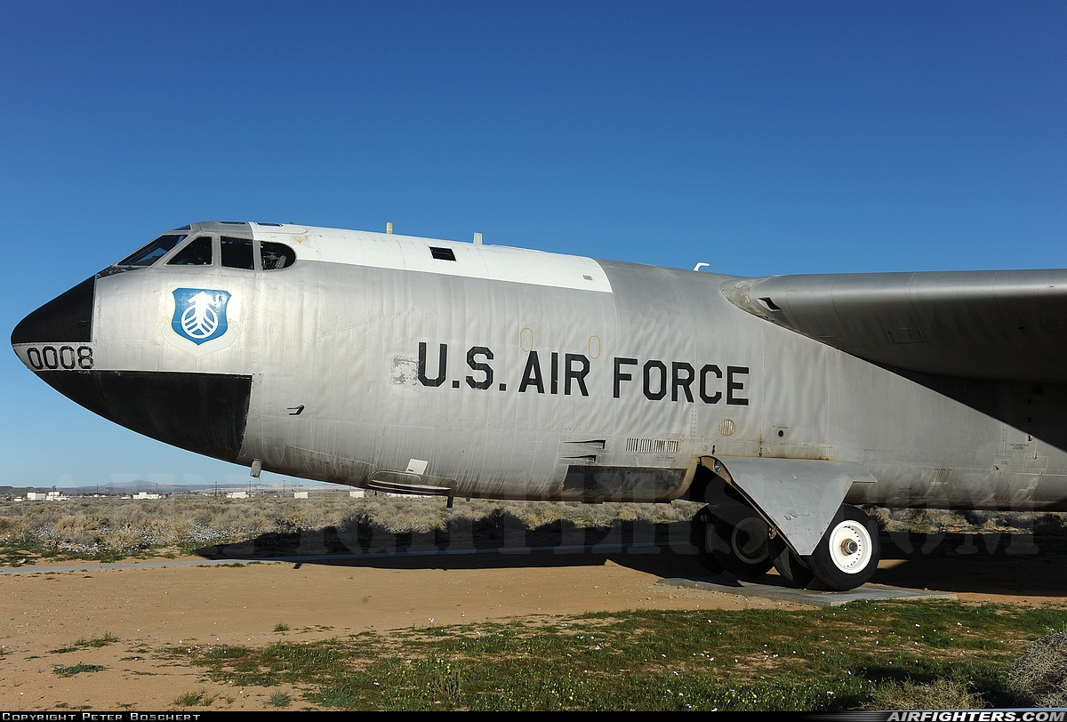 USA - NASA Boeing NB-52B Stratofortress 52-0008 at Edwards - AFB (EDW / KEDW), USA