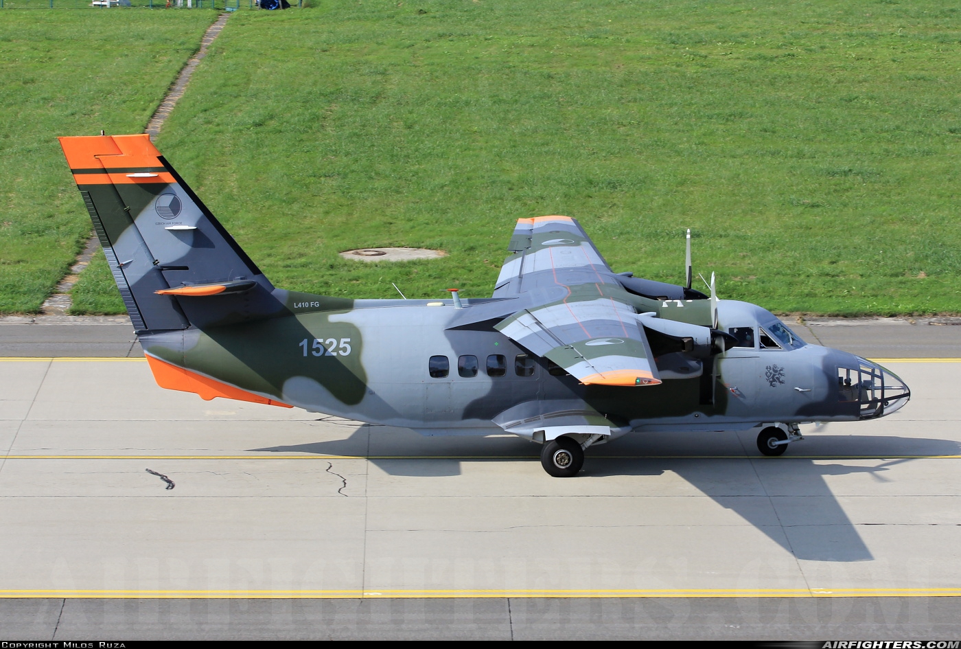 Czech Republic - Air Force LET L-410FG 1525 at Ostrava - Mosnov (OSR / LKMT), Czech Republic