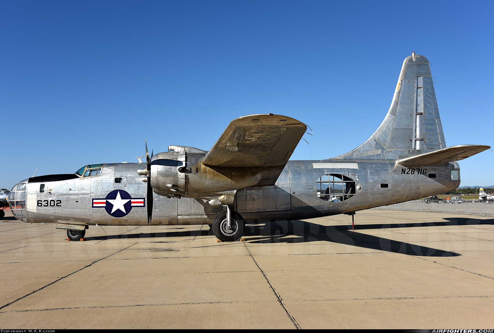 Private Consolidated PB4Y-2 Privateer N2871G at Riverside - March ARB (AFB / Field) (RIV / KRIV), USA